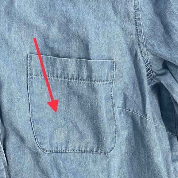 DG2 Button Up Top XS Blue Chambray Minimalist Coastal Y2K 100% Cotton STAIN - Picture 4 of 7